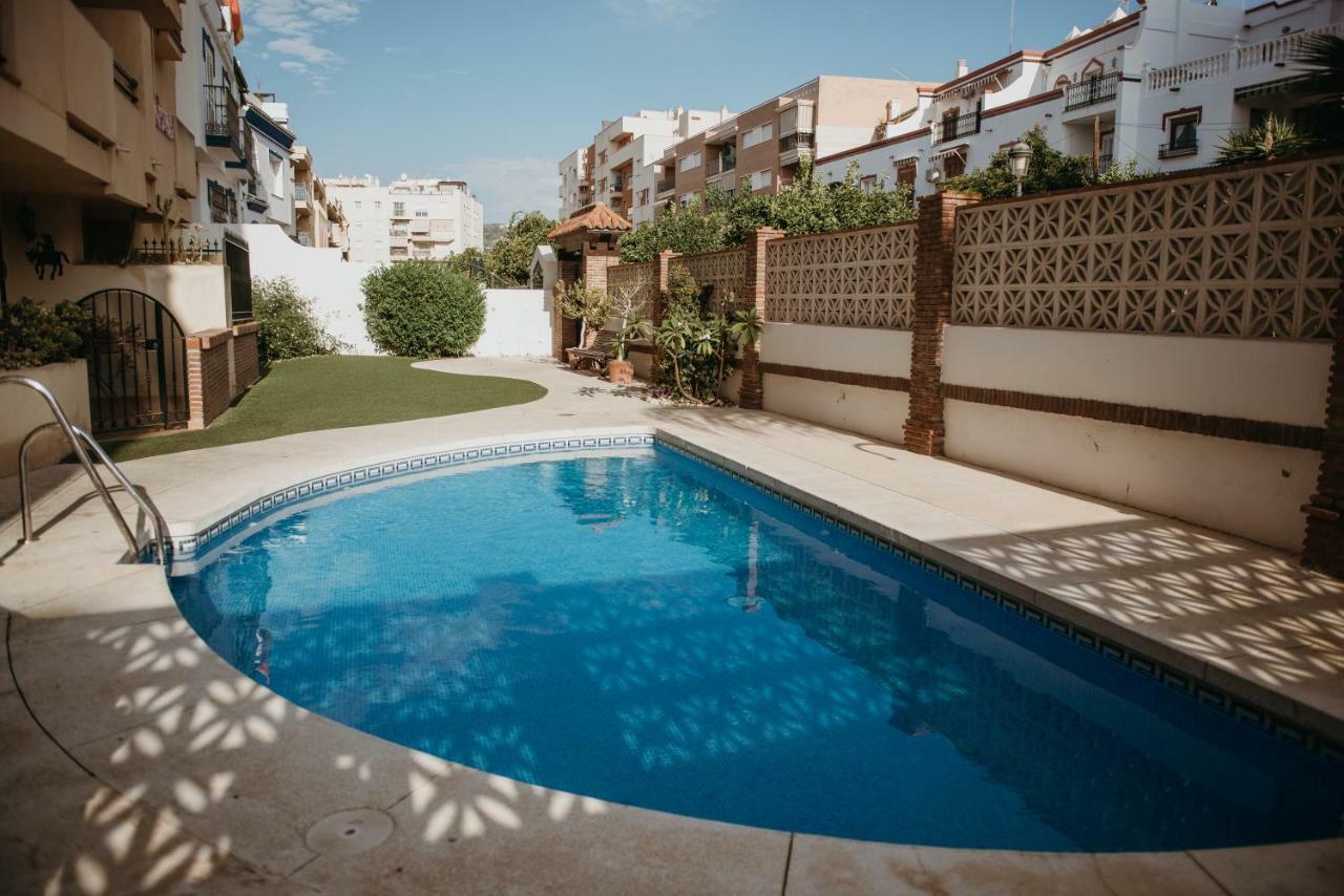 Apartamento Cala De Nerja-Lovely Exteriör bild
